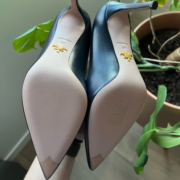 Prada - New - size 38 - leather pumps in Navy Blue - Picture 5 of 6